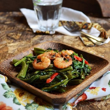 Ca Kangkung Udang Saus Tiram