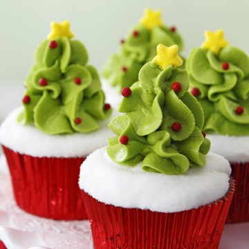 Red Velvet Christmas Cupcakes